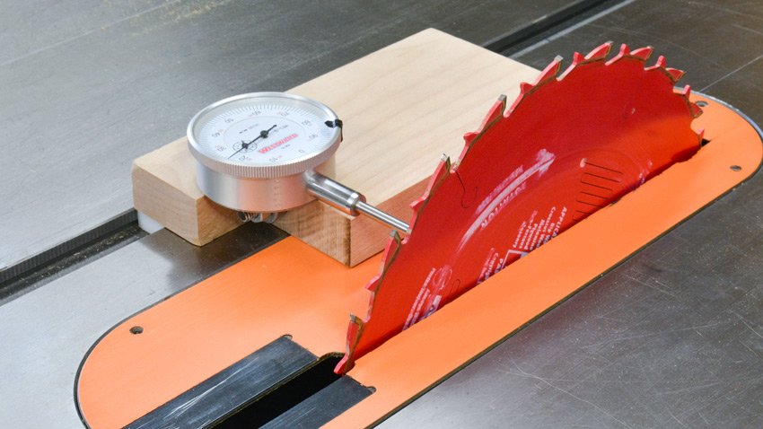 Table saw feeler gauge
