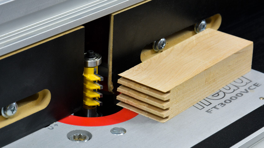 Router table joints