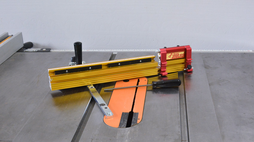 Incra 1000SE miter gauge