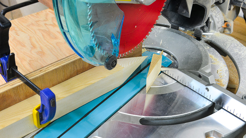 Miter Saw Angle Jig