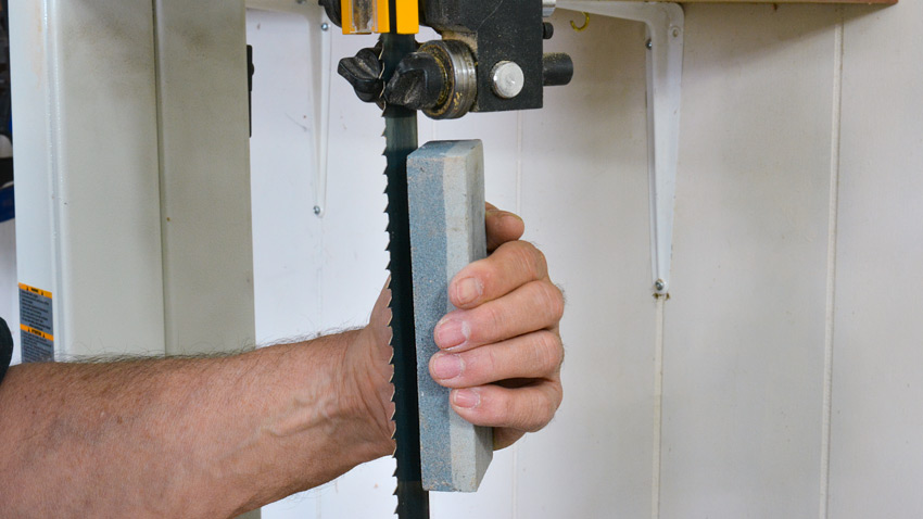 Bandsaw Blade Myth