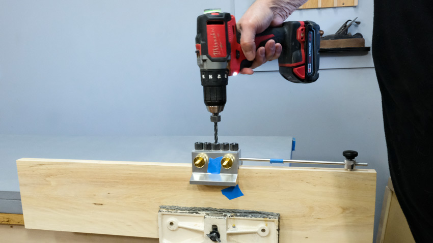 Dowel joints for joining wood boards