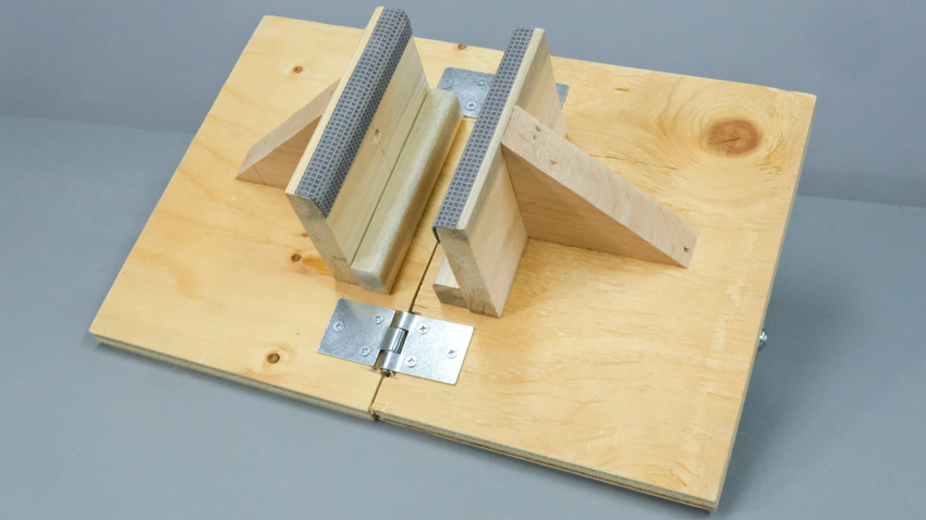 Plywood carrier