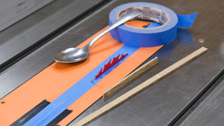 Tape sero cleance table saw insert