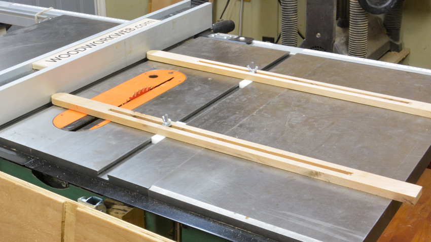 Variable Table Saw Fence Alignment Jig