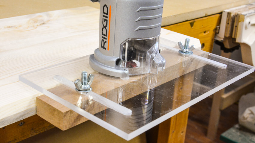 Palm router jig