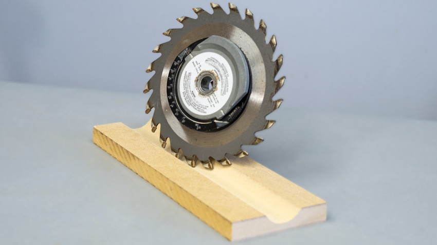 Table saw blade Wobble wheel