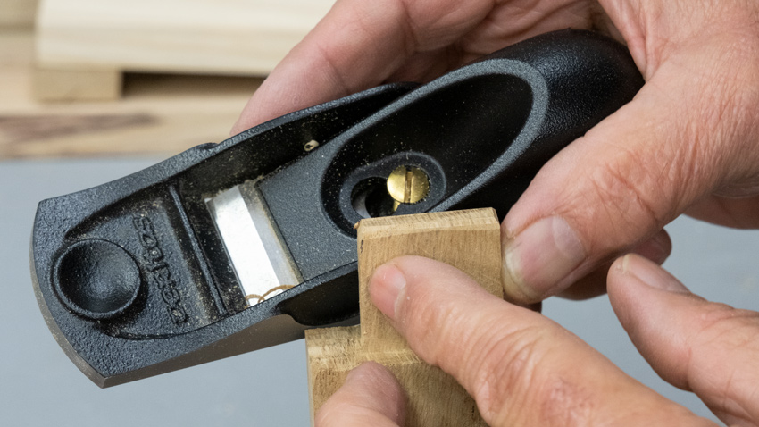 Block Plane working with the grain