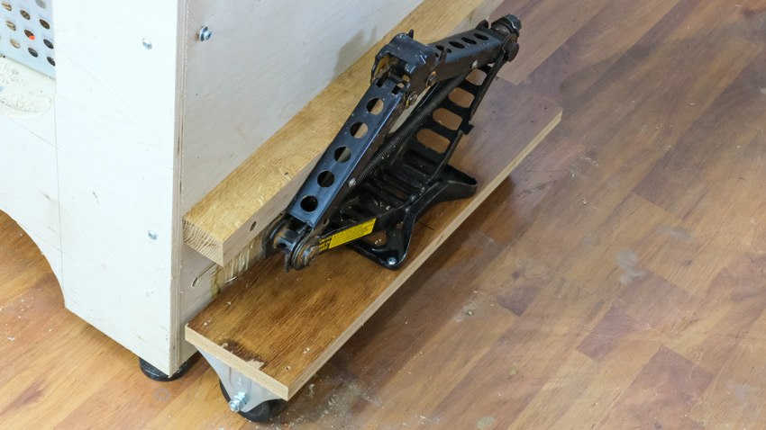 Workbench_Wheels_Replaced_169T2.jpg