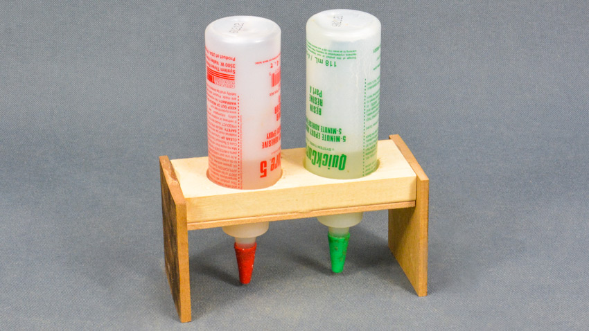 Inverted Glue Stand for Epoxy Glues