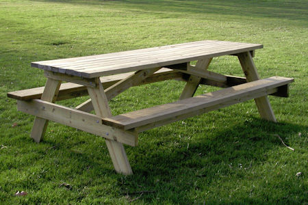 child's picnic table