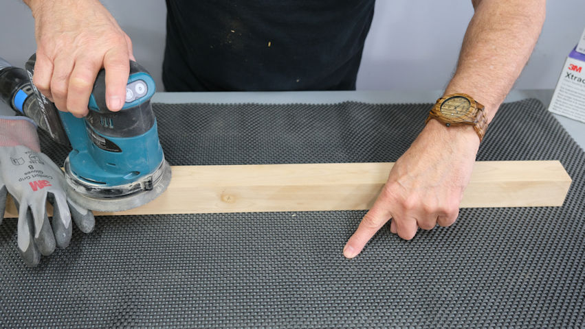 Non slip sanding pad