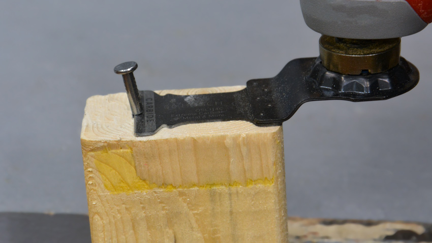 Oscillating Tool cutting nails