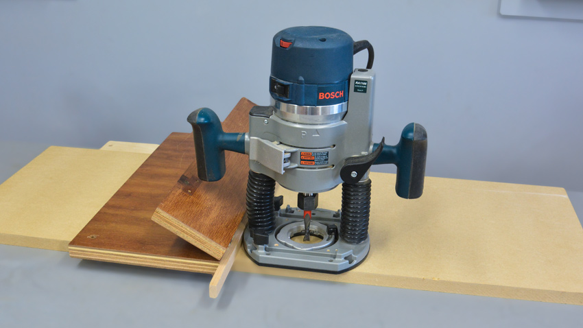 Router jig for Dado joints