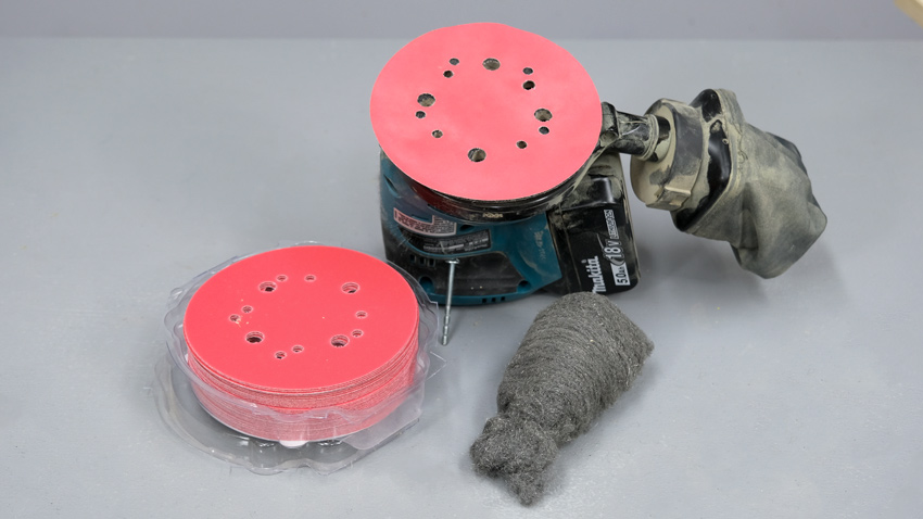 Cleaning Sandpaper