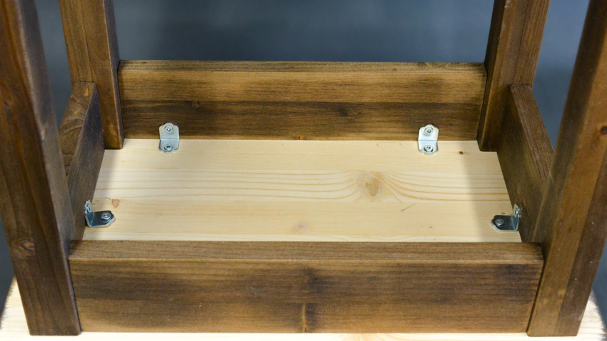 Pine wood end table