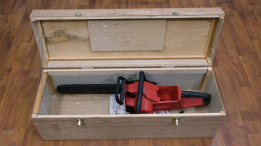 chainsaw 01