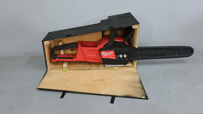 chainsaw 04