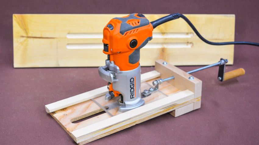 Mini router jig