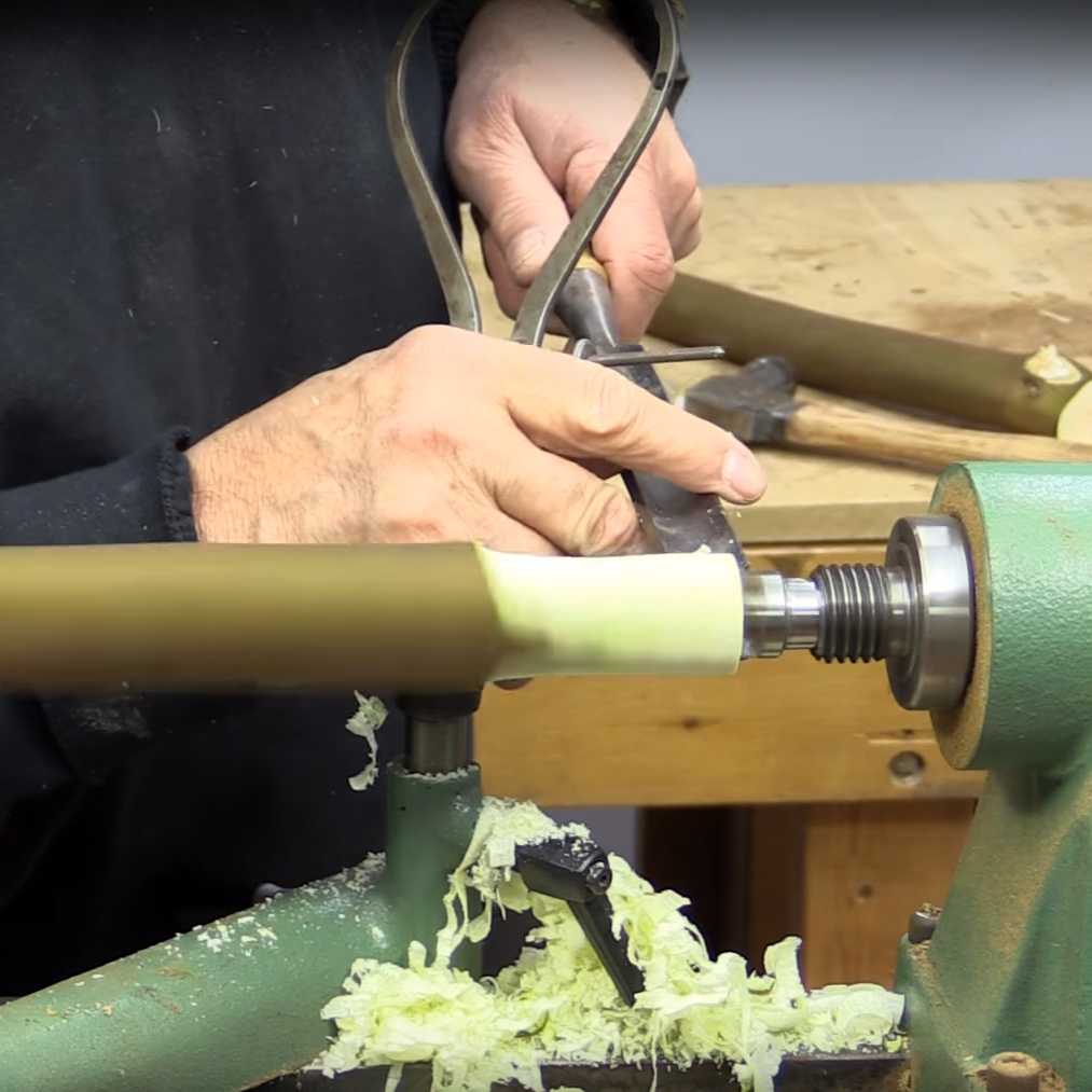 Wood truning lathe
